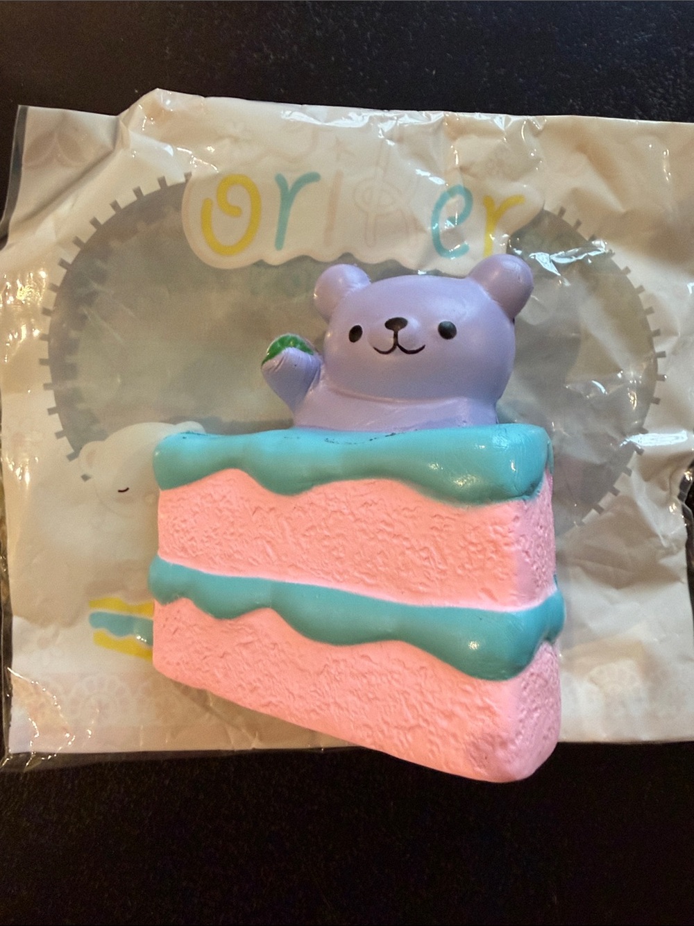 Oriker beat cake squishy toy
